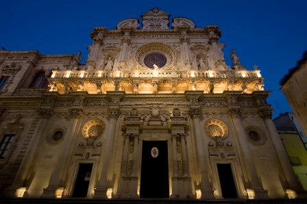 «Citta Aperte» a Ferragosto, con Apt per le vie del capoluogo e del Salento